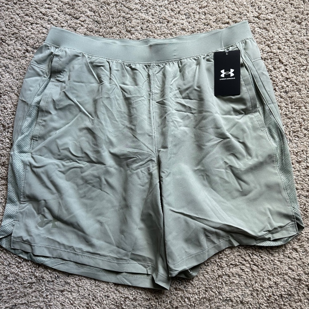 Under Armour men’s Launch 7” shorts
